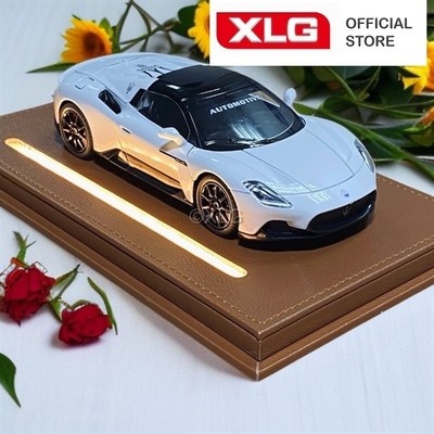 Mô Hình Xe Maserati MC20 Tỷ Lệ 1:24 Bằng Kim Loại Cao Cấp
