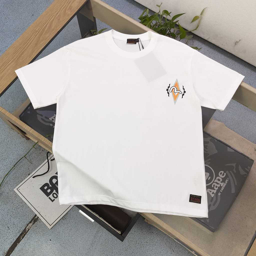 Áo Thun Ngắn Tay Cổ Tròn EVISU God of Fortune - Phong Cách Cá Tính, In Logo Chính Hãng, Vai Dày Khôn