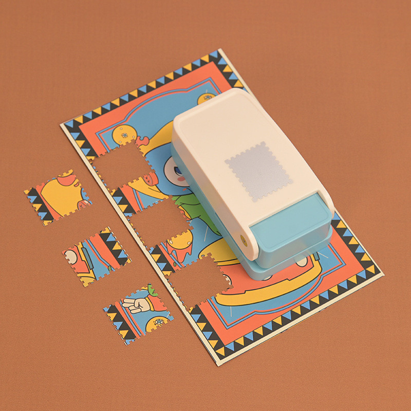 Máy đục lỗ Embosser handmade DIY tem mm Máy dập nổi Sổ tay tiết kiệm lao động Tem đục lỗ lớn Edge Em