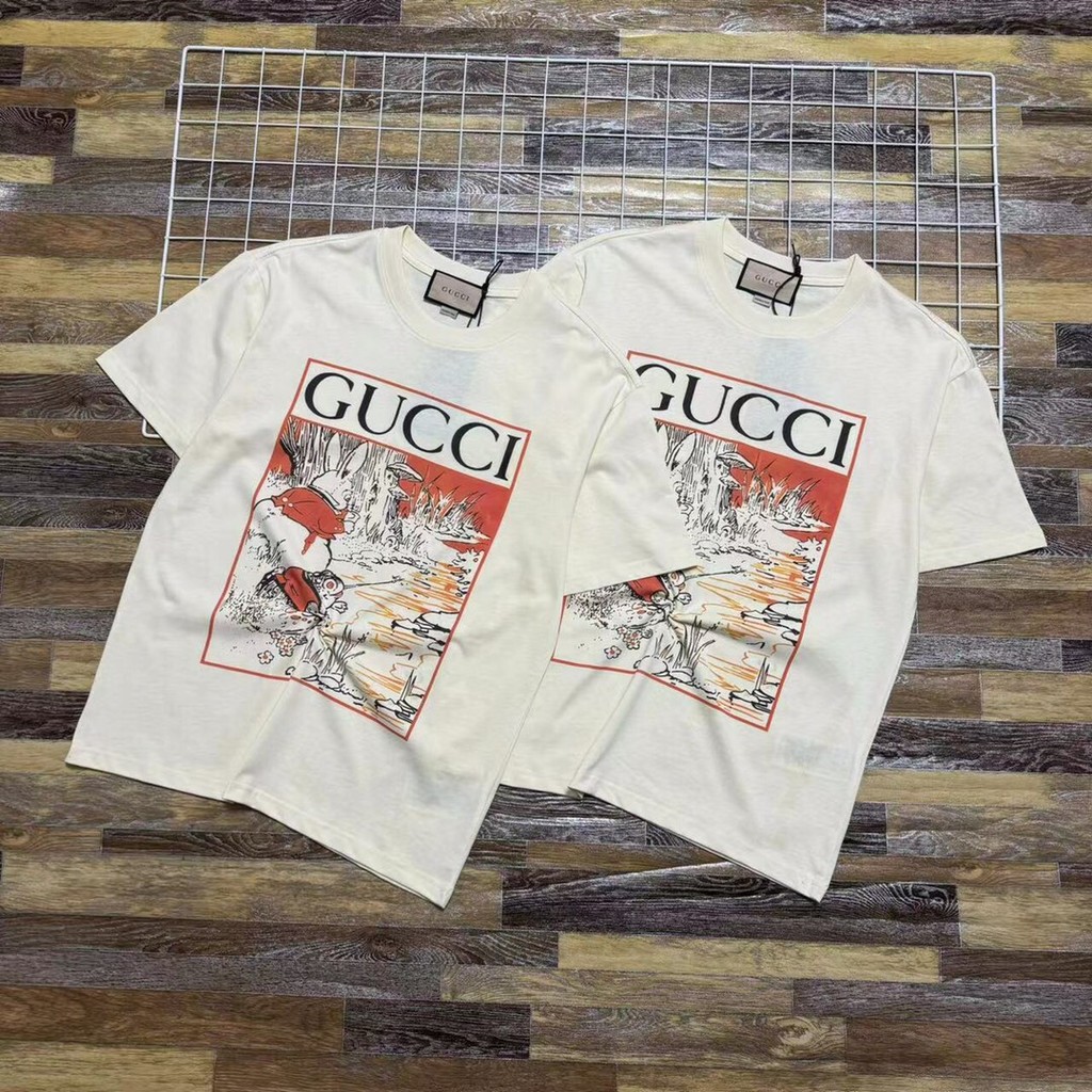 2026GUCCI Đầu Mùa Xuân Phong Cách Mới Áo Thun Ngắn Tay Nam Nữ Cặp Đôi Phong Cách Ngoài Trời Cổ Tròn 