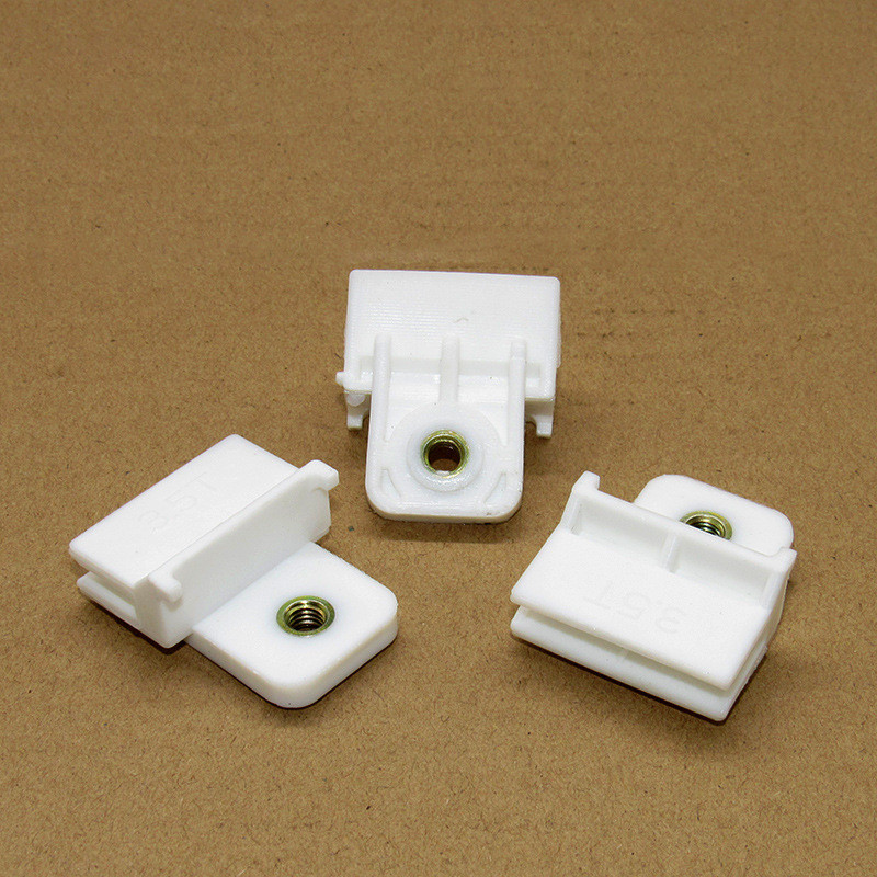 Thích hợp cho Isuzu Jiangxi DMAX DMAX DMAX Xe Tải Cửa Kính Keo Cố Định Đế Chân Đế Giá Đỡ 26.1.6