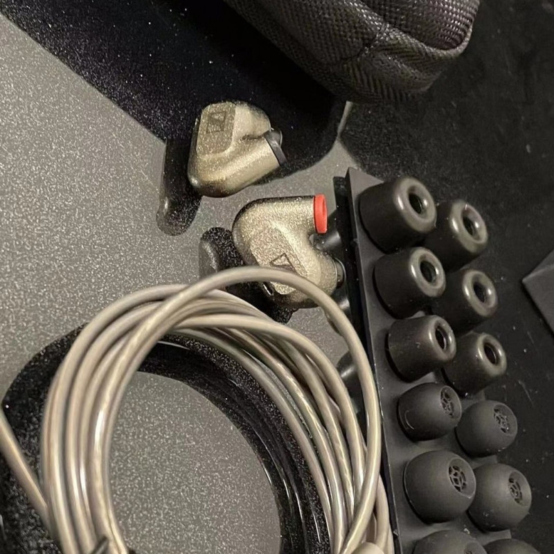 Giao diện MMCX Đầu tai nghe IE600 Tai nghe DIY Set Box có cáp Tai nghe nhét tai loại HIFI ie600