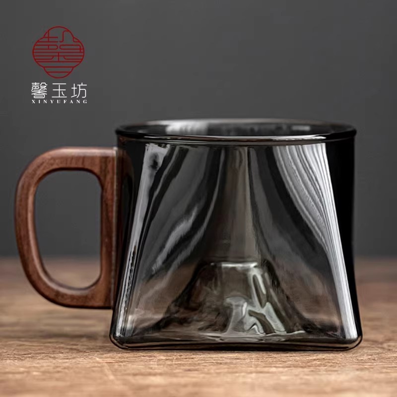 Dung Tích Lớn Đáy Vuông Gắn Fushan Màu Xám Thủy Tinh Cốc Nước Dày Chịu Nhiệt Độ Cao Trà Tay Cầm Bằng