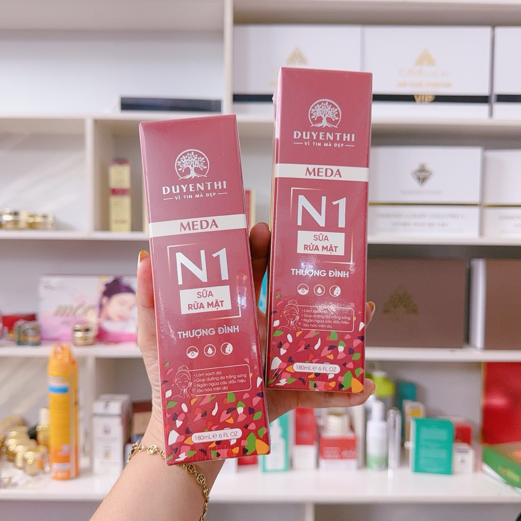 Sữa Rửa Mặt N1 Duyên Thị ( lọ 180ml chính hãng )
