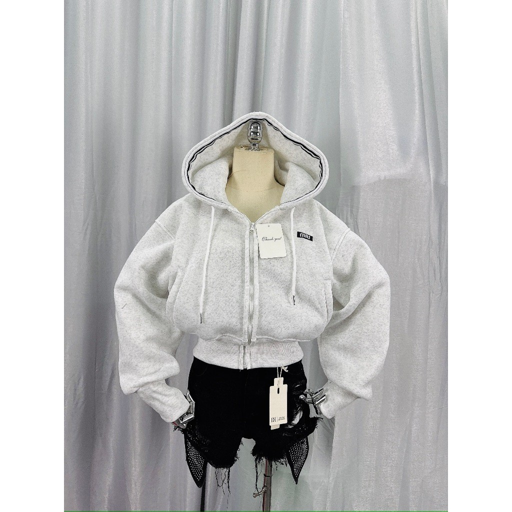 ÁO KHOÁC NỈ LỬNG NỮ CROPTOP CÓ NÓN RỘNG THÊU MIU XSTT FASHION