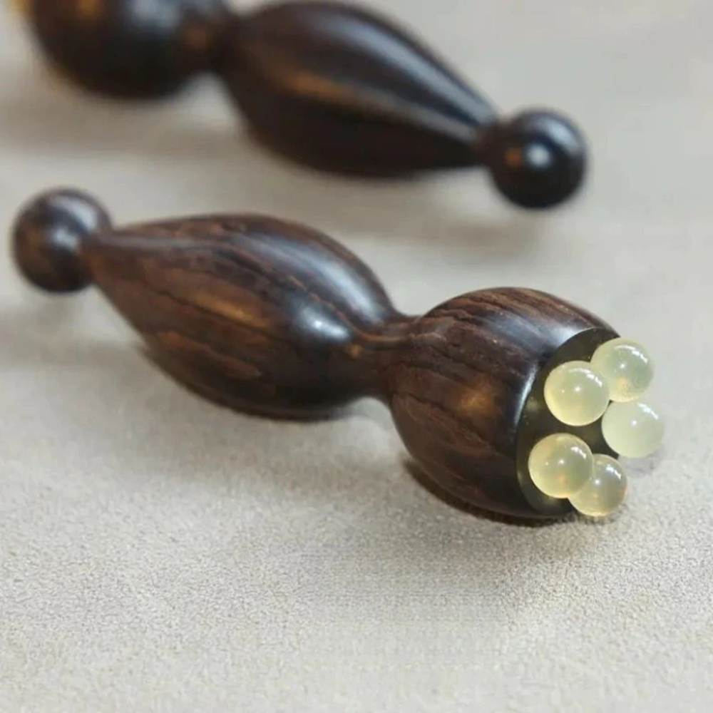 3D Lotus Eye Point Relaxation Eye Massager Stick Face