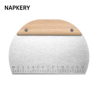 Dụng cụ cạo NAPKERY có thước đo, Máy cắt bột bánh ngọt gợn sóng hình chữ nhật, Tay cầm bằng gỗ sồi hình bán nguyệt đa chức năng Máy cắt khoai tây cay bằng thép không gỉ Bánh mì bột
