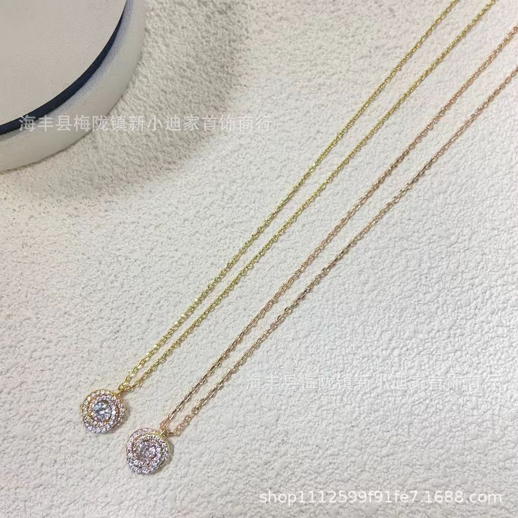 V Gold Three Rings Three Colors Pendant Necklace18K Rose Gold Diamond Necklace Couple Jewelry