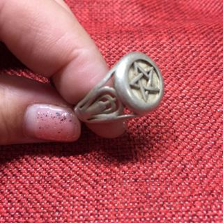 Nhẫn bạc cổ Tây Tạng với họa tiết ngôi sao năm cánh, đồ sưu tập
