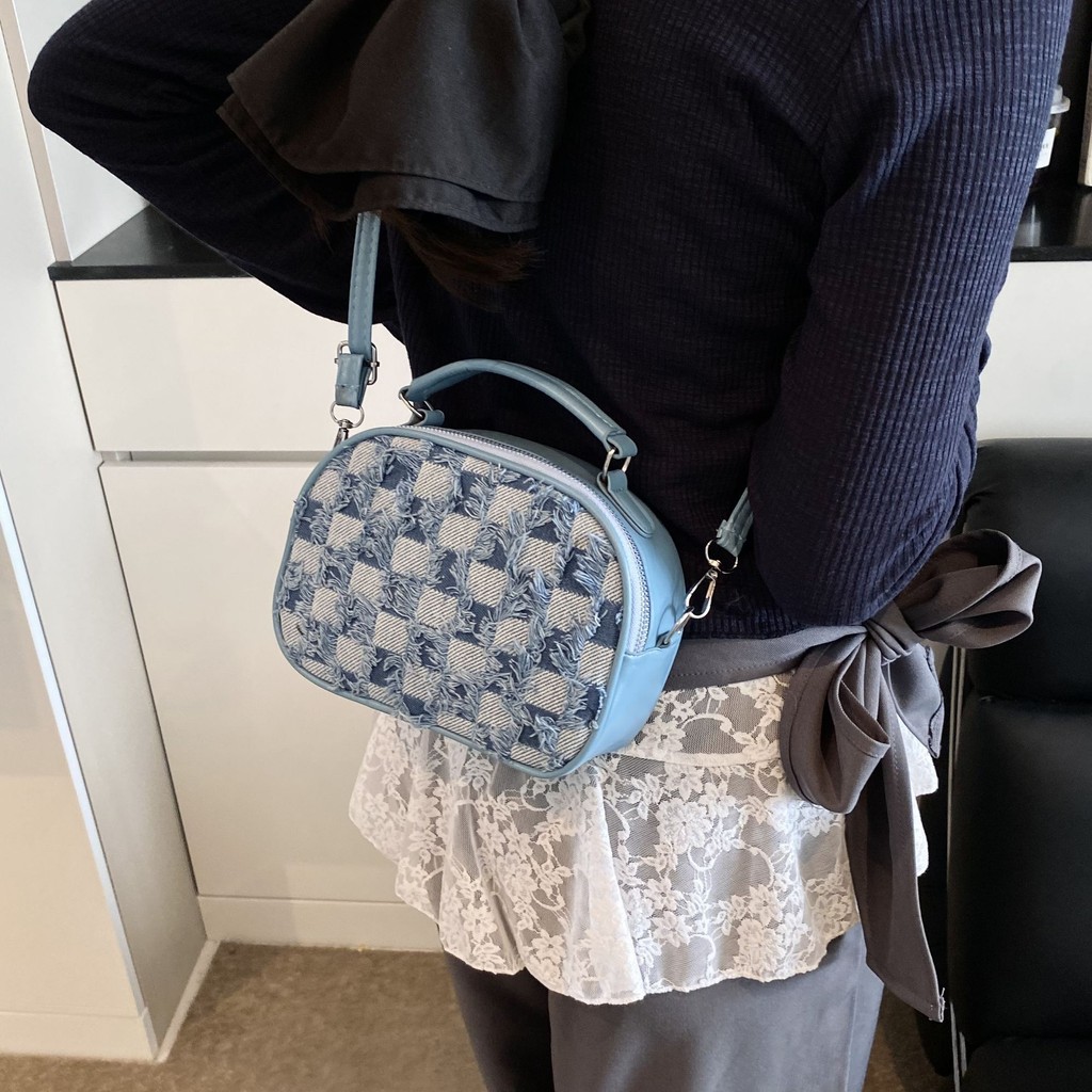 Túi 2025 Túi Messenger Nữ Phù Hợp Với Niche Thời Trang Túi Nhỏ Đeo Vai Mini Túi Denim Đi Chơi AD325.