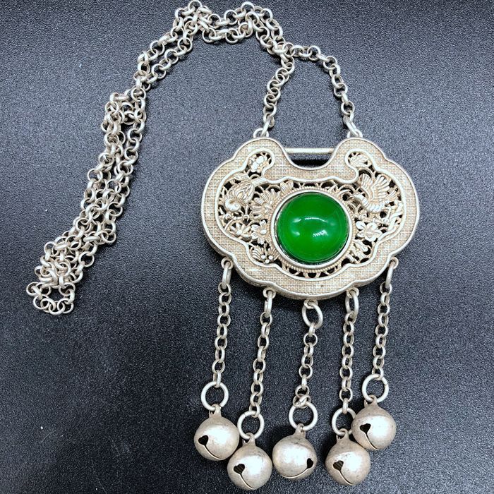 Bộ sưu tập tạp chí cổ Vui lòng làm năm Khóa bạc chim đôi với khóa bạc Luzhu Ưu đãi đặc biệt 3.24.2