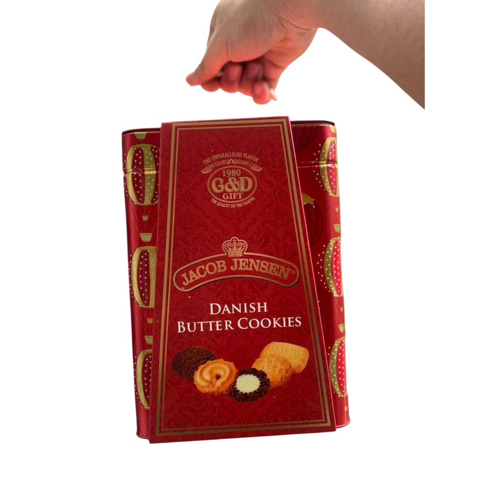 BÁNH QUY BƠ ĐAN MẠCH JACOB JENSEN – HỘP THIẾC QUAI XÁCH CAO CẤP 408gr / 588gr
