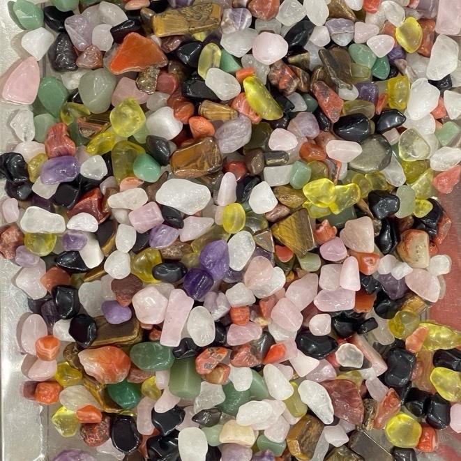 Đá thạch anh vụn ngũ sắc (8 MÀU) tự nhiên (0.5kg- 2kg) - Đã mài bóng size 1-2cm - Tác dụng cải thiện phong thuỷ