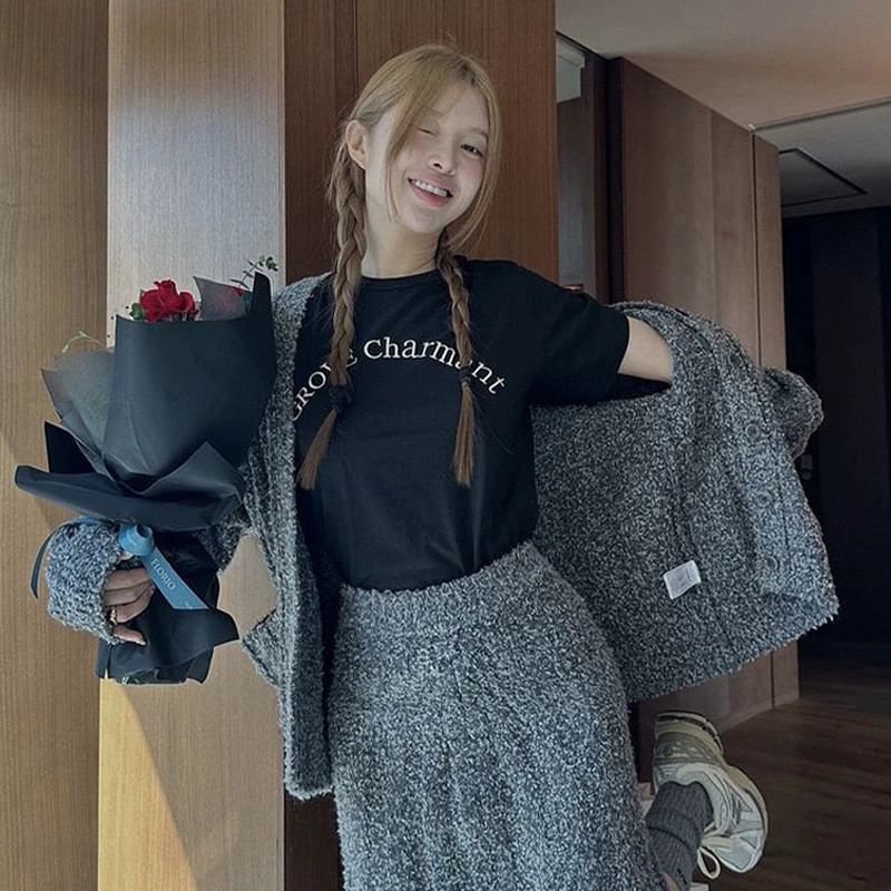 Áo thun ngắn tay cotton nguyên chất, thêu chữ - SR-STUDIO AP8A