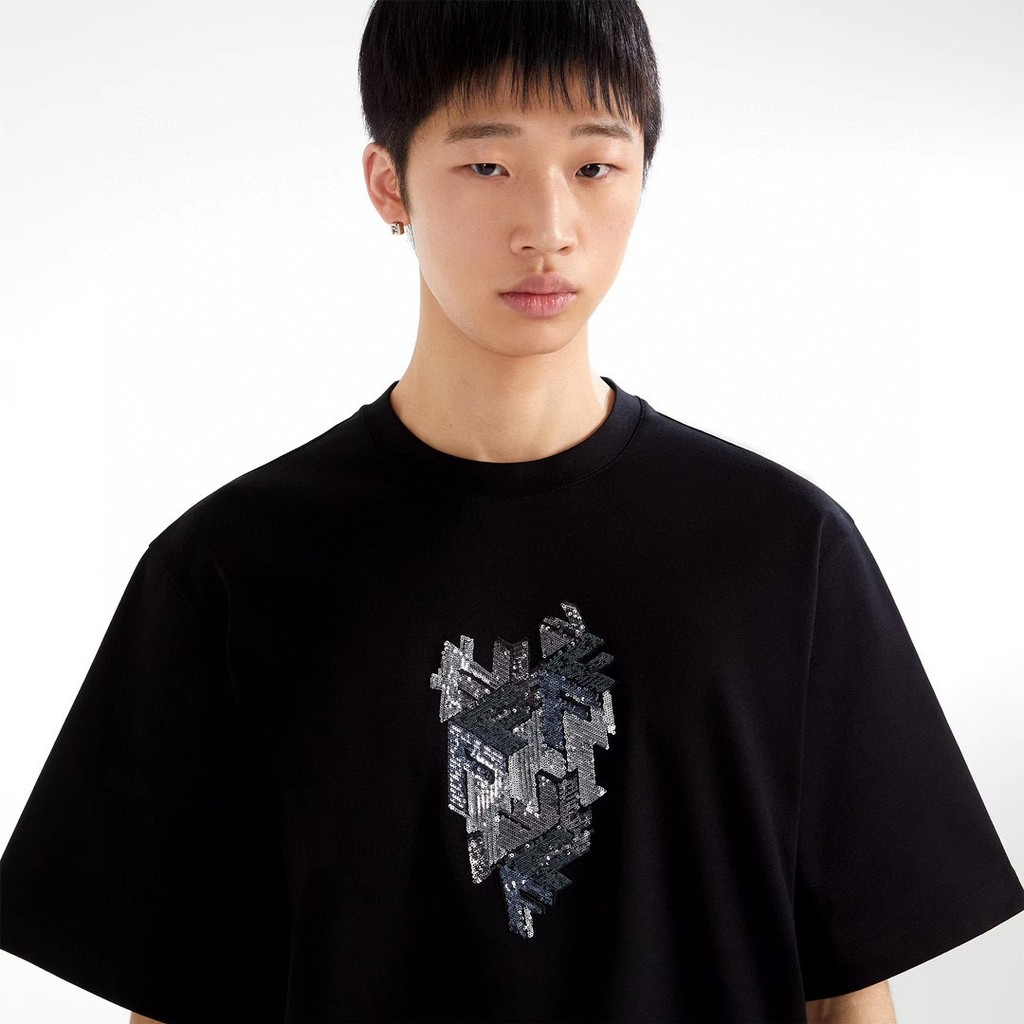 Áo thun tay ngắn FENDI mới cho đầu xuân, slim-fit ôm dáng, phù hợp kinh doanh ngoài trời