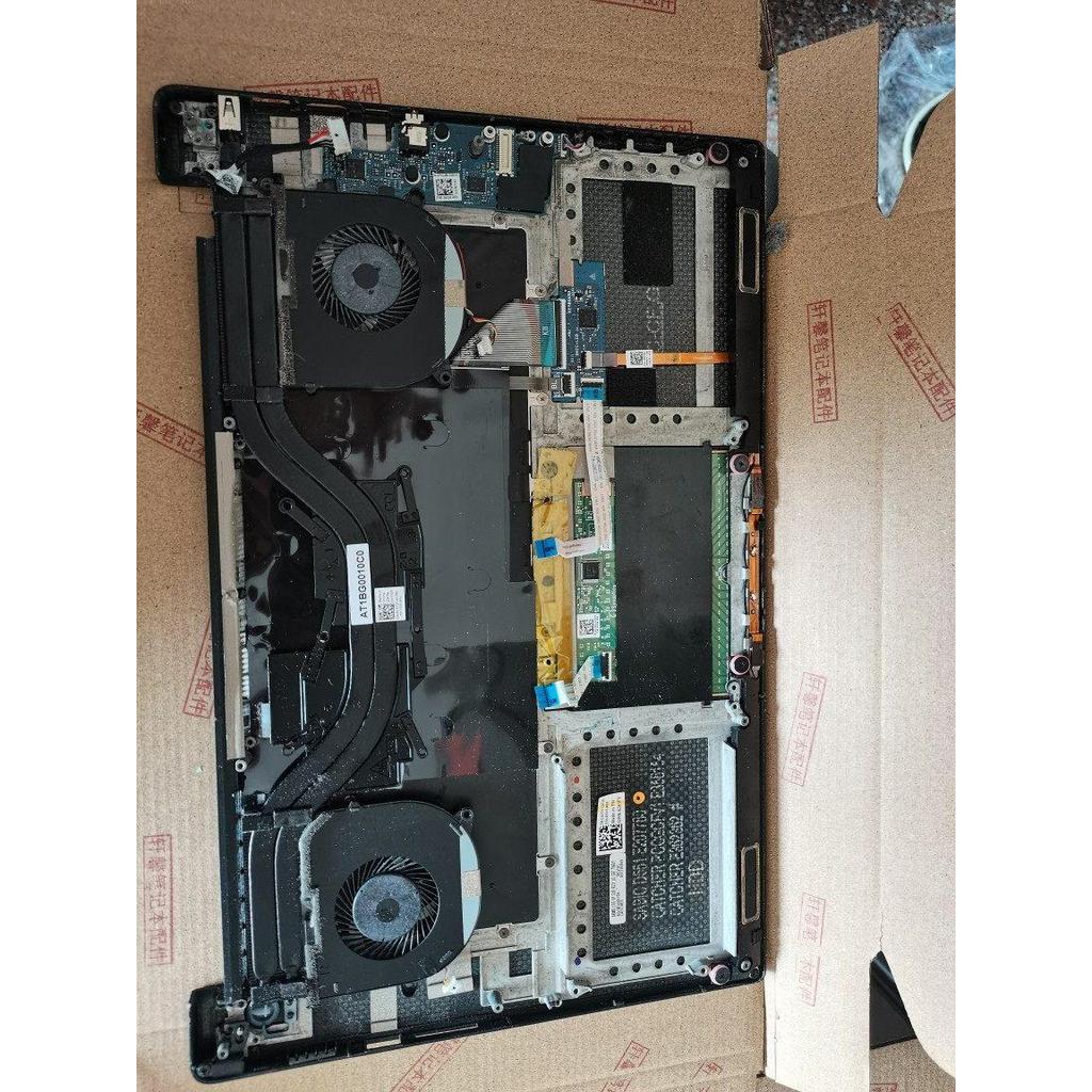 Bàn phím loa tản nhiệt quạt Dell / Dell XPS 15 9550 M5510 P56F C