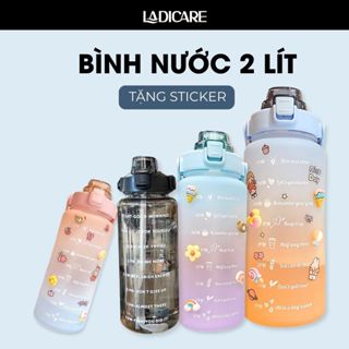 Bình nước 2 lít [ tặng Sticker] dành cho người lười uống nước, bình nước cute 2L có ống hút, vạch chia nhắc giờ