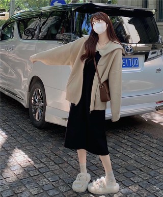 Đầm Đen Dài Tay Dáng Ôm 59575