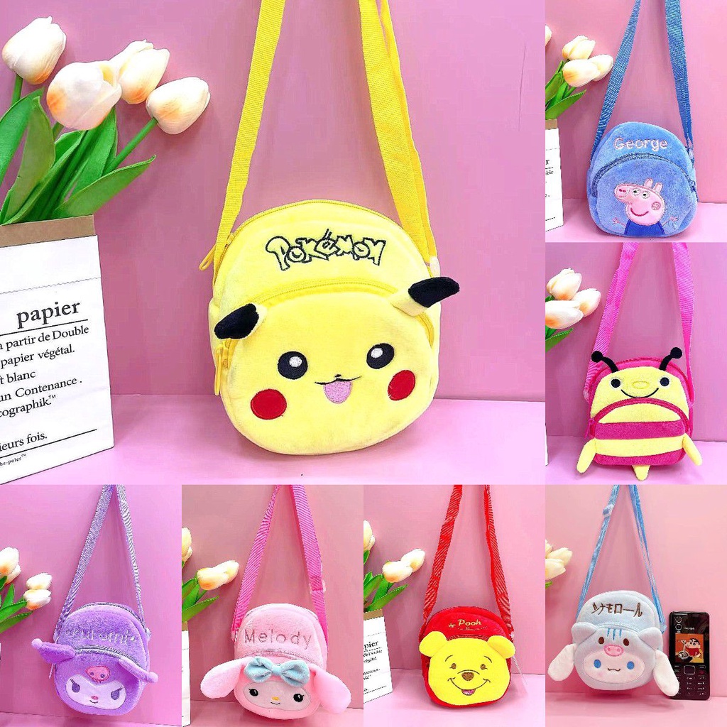Túi Đeo Vai Hình Sanrio Winnie Mickey Doraemon Pikachu Nhồi Bông Có Khóa Kéo Thời Trang