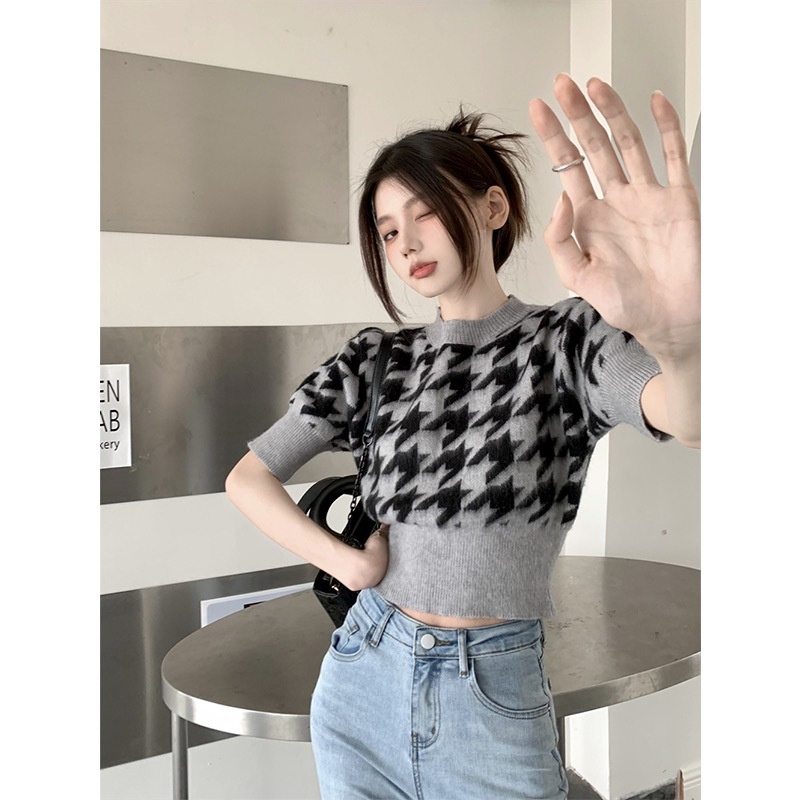 Áo Dệt Kim Tay Ngắn Kẻ Sọc Caro Trẻ Trung Hợp Thời Trang