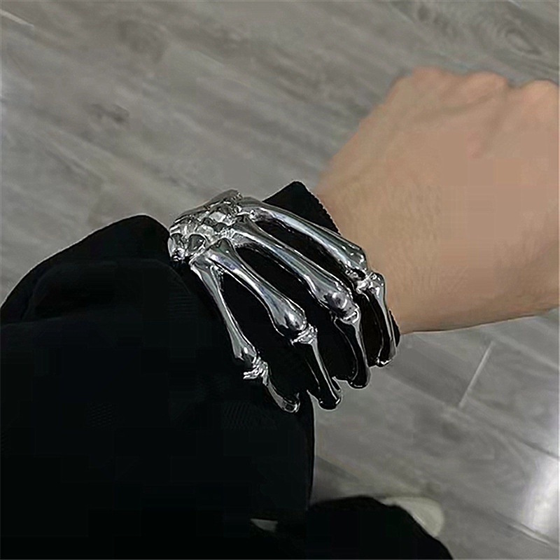Vòng Tay Hình Móng Vuốt Đầu Lâu Phong Cách Punk Hip Hop Cá Tính Dành Cho Nam Và Nữ