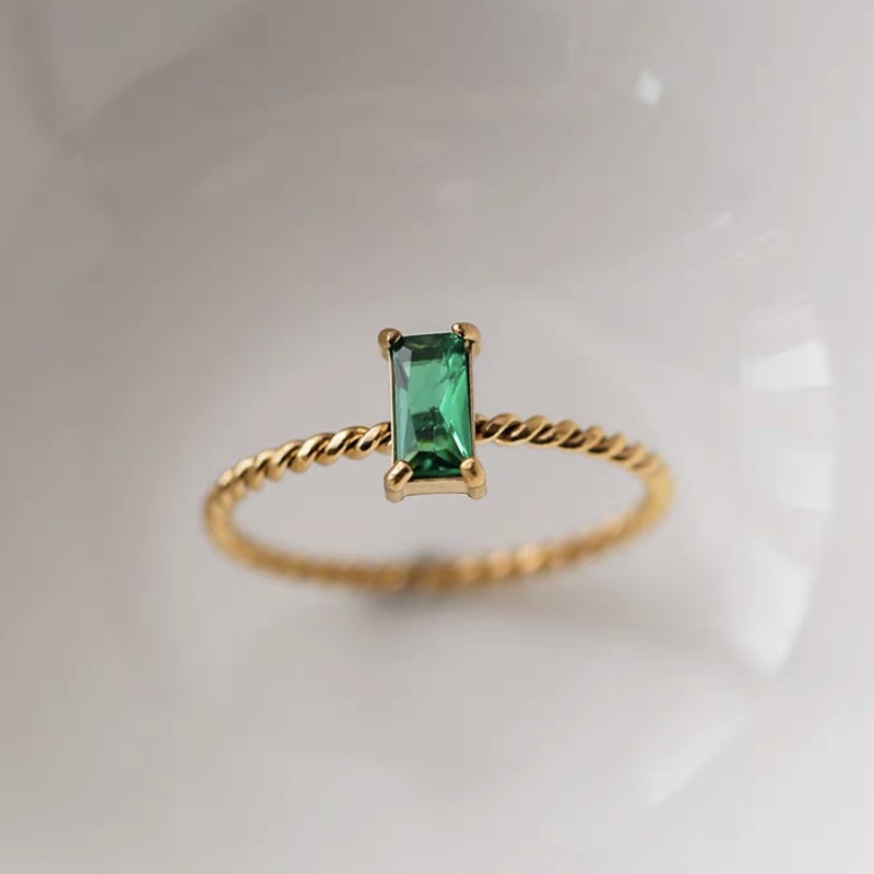 Nhẫn Thép Titan Mạ Vàng 18K Đính Đá Nhiều Màu Sắc Không Phai Thời Trang Chất Lượng Cao Cho Nữ