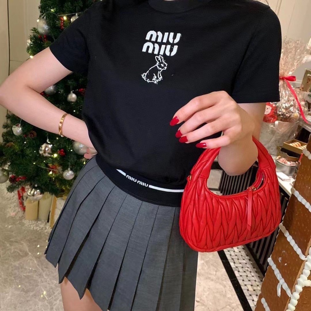Hàng Sẵn Sàng! Miu Miu! Áo Thun Ngắn Tay Thiết Kế Thoải Mái Thời Trang