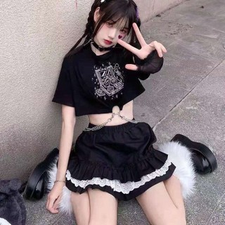Áo thun tay ngắn hở vai phối dây xích in họa tiết độc đáo thời trang cho nữ