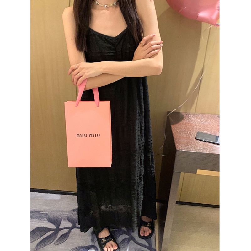 Đầm Ren Dáng Dài Xếp Tầng Kiểu Dáng Ngọt Ngào Nữ Tính