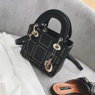 Mnefokc túi xách mini vuông nhỏ handmade đinh tán xuân hè mẫu mới túi xách cổ tích ins siêu hot