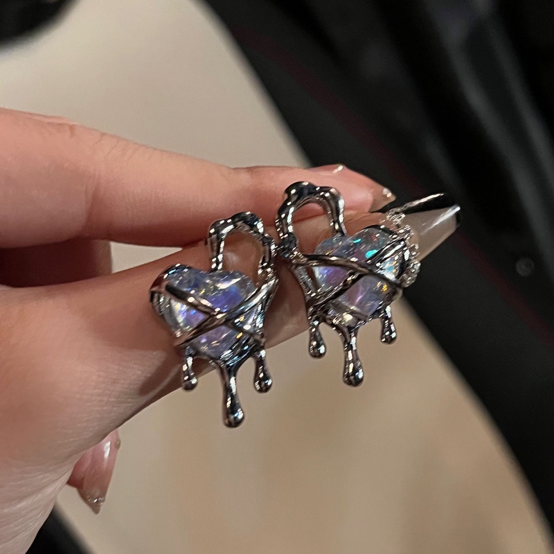 Khuyên Tai Hình Trái Tim Đính Đá Mặt Trăng Nhiều Màu Sắc Phong Cách Hàn Quốc Cho Nữ