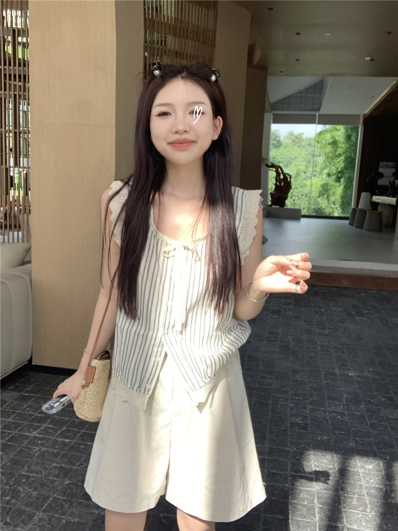 Áo Sơ Mi Sọc Khâu Ren Hàn Quốc 64946