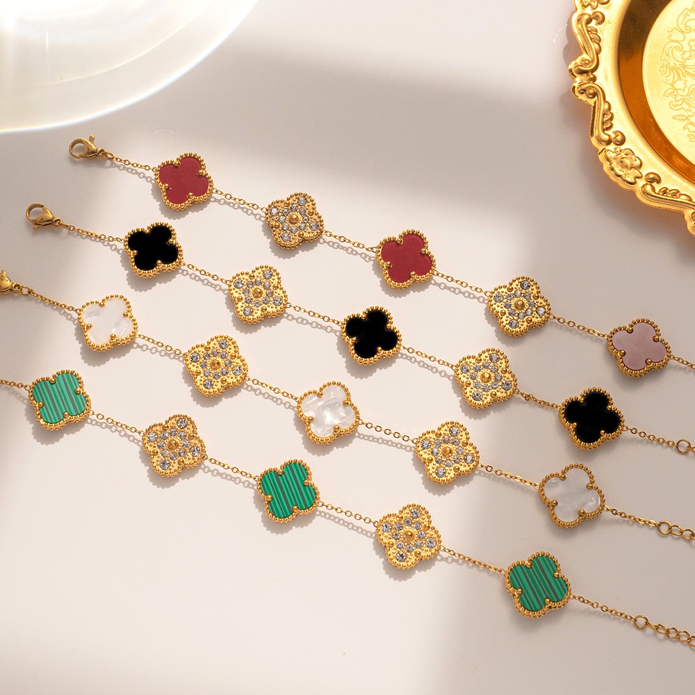 Vòng Tay Mạ Vàng 18K Đính Đá Hình Cỏ Bốn Lá Không Phai Màu Thời Trang Cao Cấp Phong Cách Hàn Quốc Cho Nữ