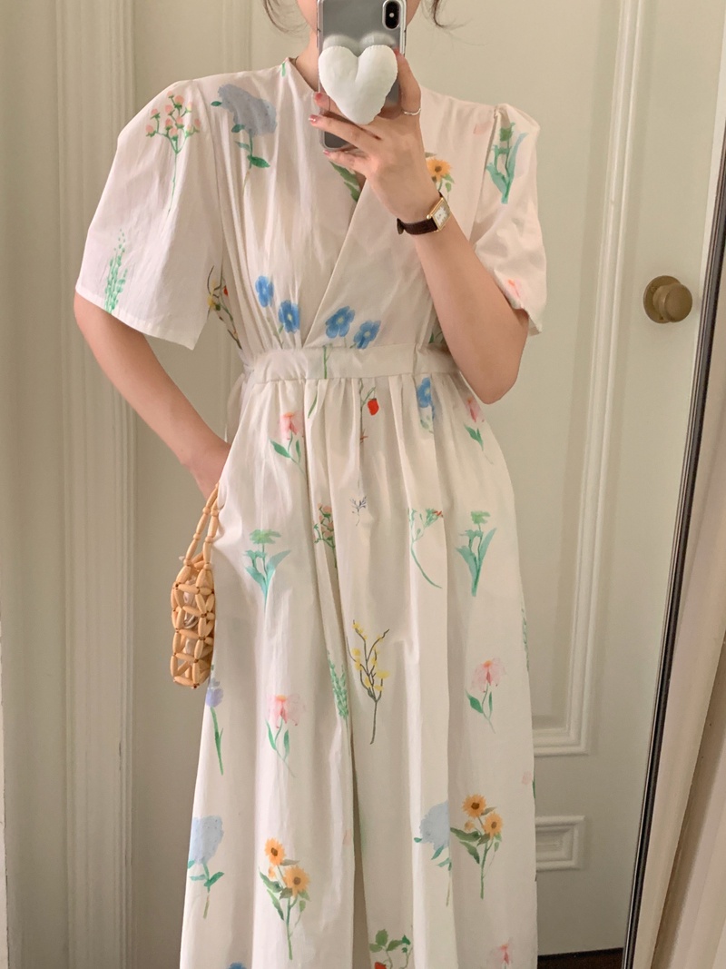 Đầm Cột Dây Eo Cao Nhấn Eo Họa Tiết Lá Mùa Hè 64811