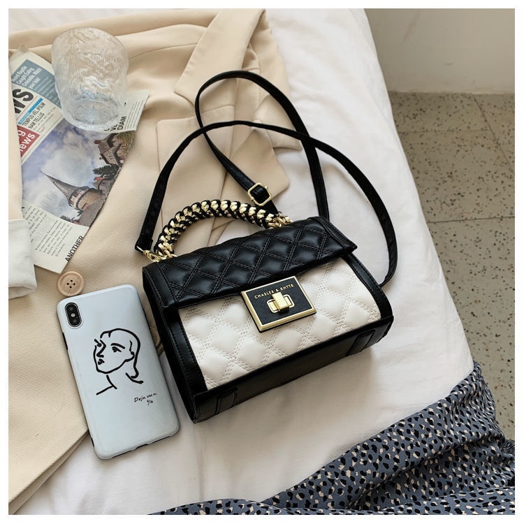 Túi Xách Đeo Vai Phối Màu Đen Trắng Hình Vuông Phong Cách Hàn Quốc Thời Trang Cho Nữ