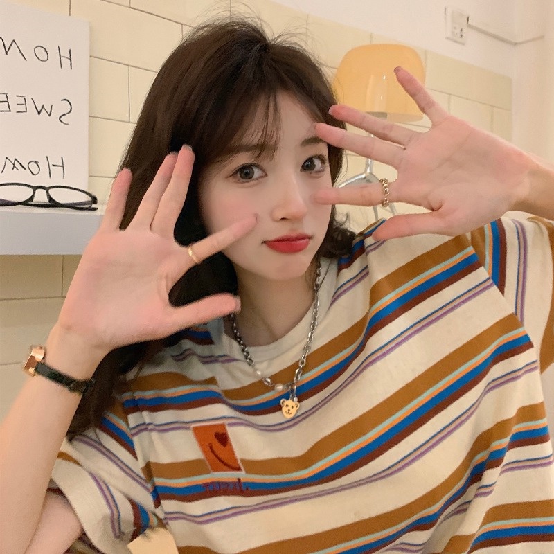 Áo Thun Tay Ngắn Họa Tiết Kẻ Sọc Màu Sắc Tương Phản Phong Cách Hàn Quốc