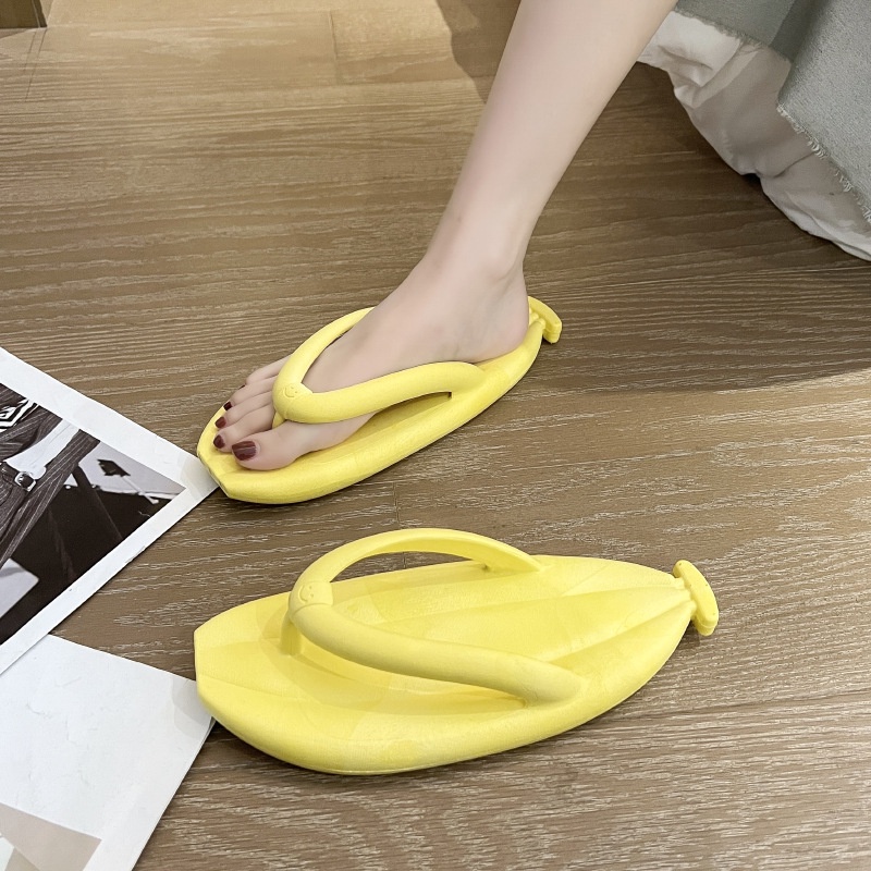 Dép Đế Mềm Hình Chuối Chống Trượt Siêu Dễ Thương