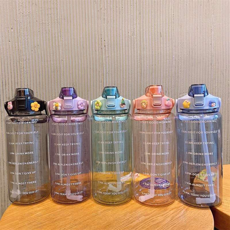 Backpack Bear Bình Nước Thể Thao 2000ml Kèm Ống Hút Dung Tích 2L Không BPA