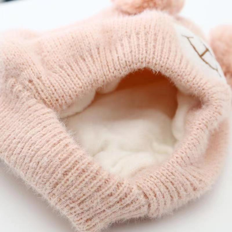 Mũ beanie Dệt Kim Trùm Tai Giữ Ấm Mùa Đông In Hình Gấu Hoạt Hình Dễ Thương Cho Bé