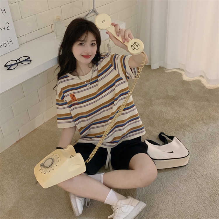 Áo Thun Tay Ngắn Họa Tiết Kẻ Sọc Màu Sắc Tương Phản Phong Cách Hàn Quốc