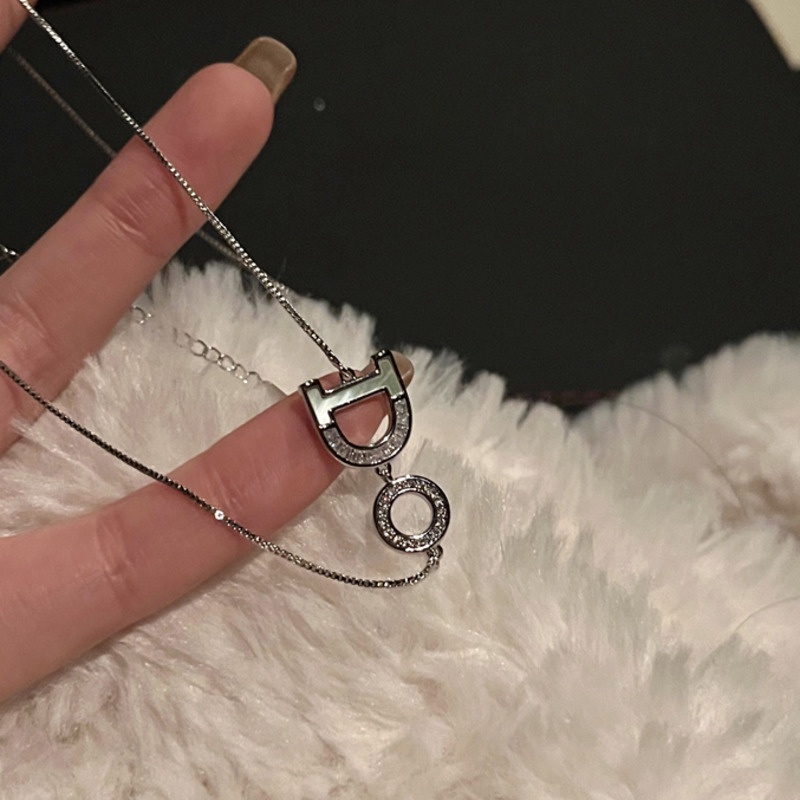 Vòng cổ Mặt Chữ Đính Đá Cao Cấp Phong Cách Hàn Quốc Sang Trọng