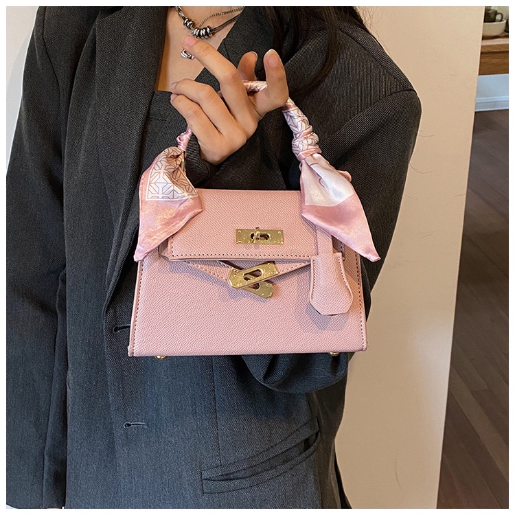 Túi Xách Đeo Chéo Thời Trang Hàn Cho Nữ