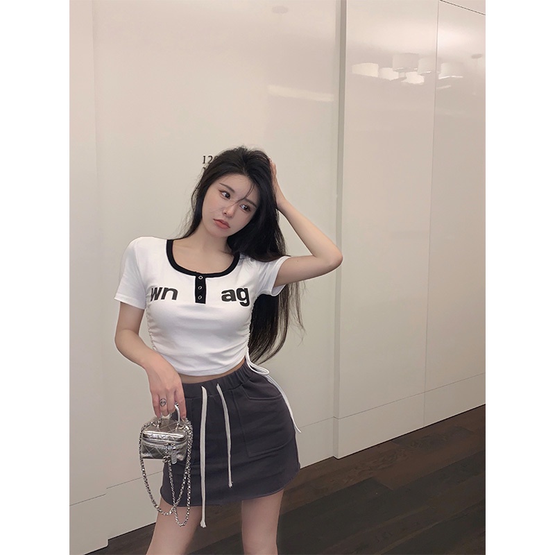 Áo Thun Tay Ngắn Phối Dây Rút Và Thẻ Thiết Kế Độc Đáo Thời Trang Cá Tính Cho Nữ