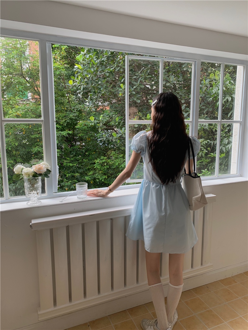 Đầm Tay Phồng Cổ Vuông Đính Nơ Màu Xanh Dương Thời Trang Mùa Hè Phong Cách Mới 65558