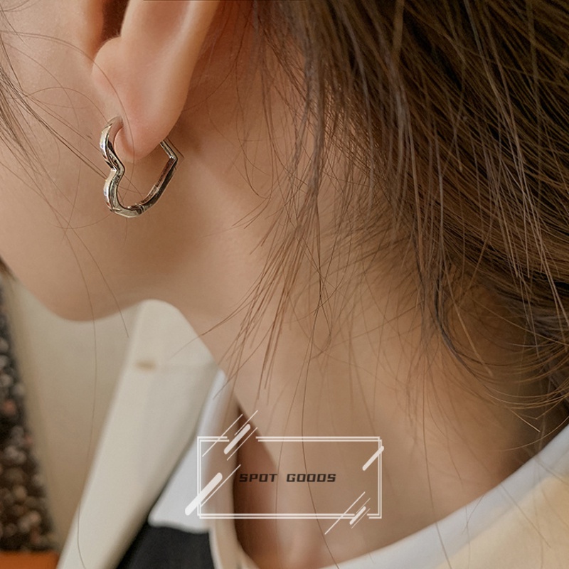 Bông Tai Bạc Hình Trái Tim Phong Cách Hiphop Thời Trang