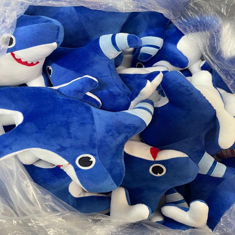 Đồ chơi nhồi bông Hình Cá Mập 28cm Dễ Thương Cho Bé