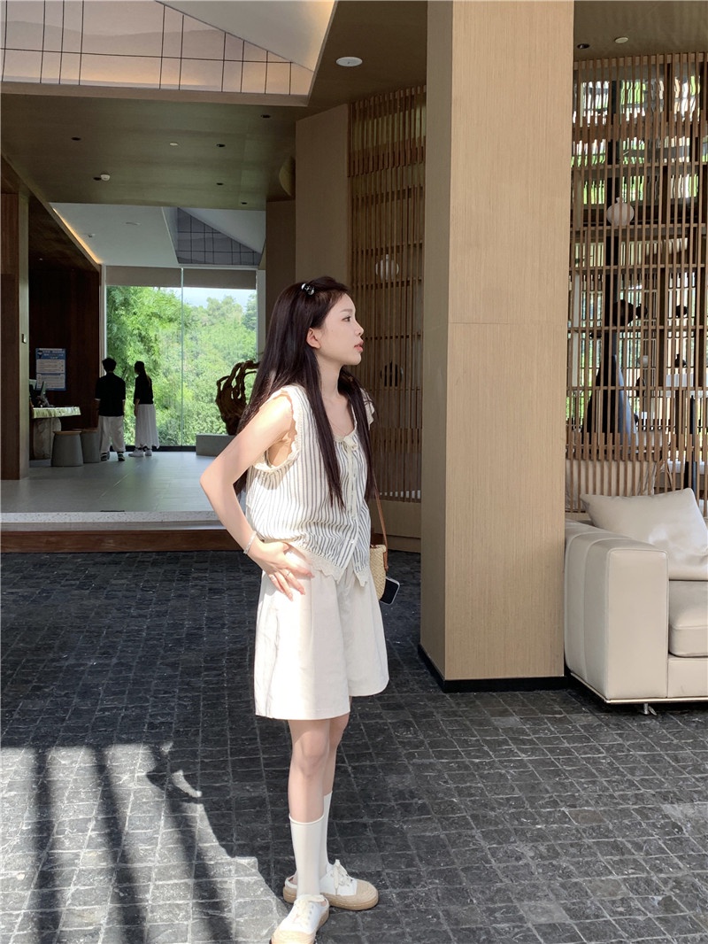 Áo Sơ Mi Sọc Khâu Ren Hàn Quốc 64946