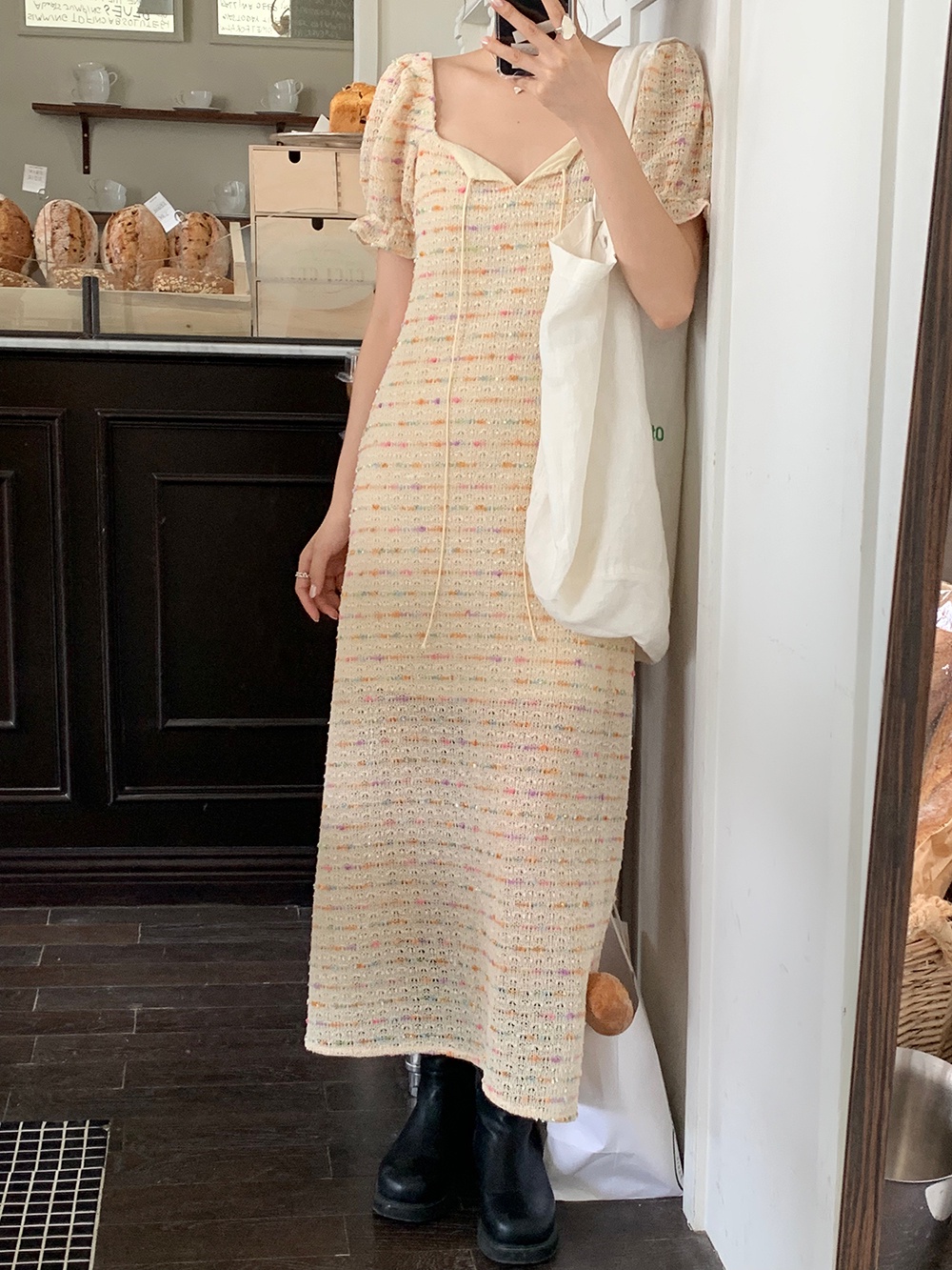 Đầm Tay Phồng Cổ Vuông Họa Tiết Kẻ Sọc Nhiều Màu Sắc Phong Cách Retro 64586