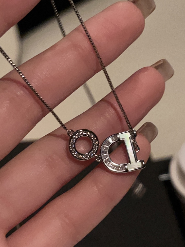 Vòng cổ Mặt Chữ Đính Đá Cao Cấp Phong Cách Hàn Quốc Sang Trọng