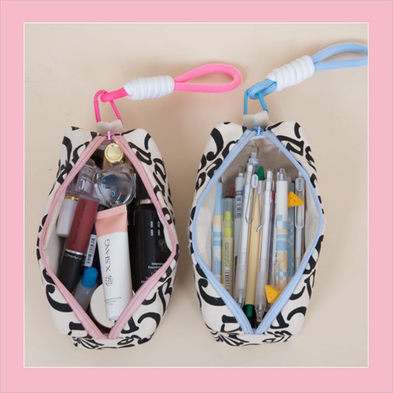 Túi Đựng Bút / Đồ Trang Điểm Bằng Vải Canvas Tay Cầm Hình Gấu Chăm Sóc Da Cho Học Sinh